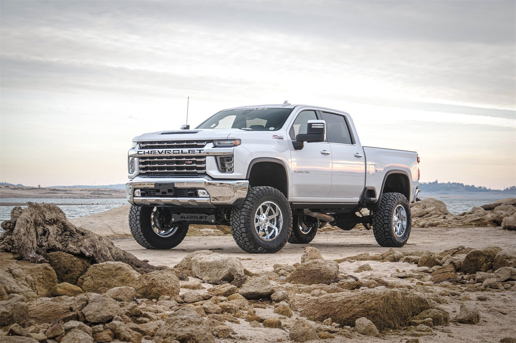 ReadyLift 2020-2022 CHEV/GMC 2500HD/3500HD 8'' Lift Kit-44-30801