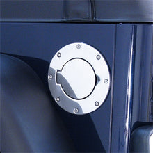 Load image into Gallery viewer, Rugged Ridge Gas Hatch Cover 11134.01