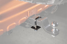 Load image into Gallery viewer, Rugged Ridge Hitch Tightener 11237.15