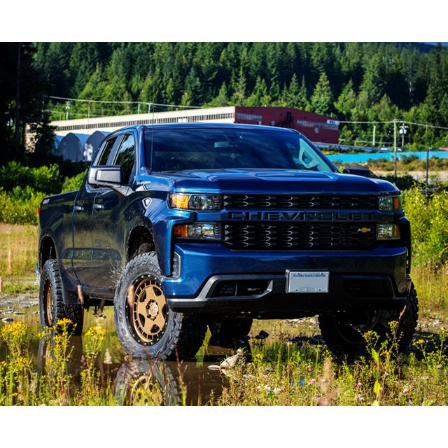 BELLTECH 150212TP LIFT KIT 4 IN. LIFT KIT INC. FRONT AND REAR TRAIL PERFORMANCE STRUTS/SHOCKS 2019-2023 SILVERADO / SIERRA 4WD 4 IN. LIFT