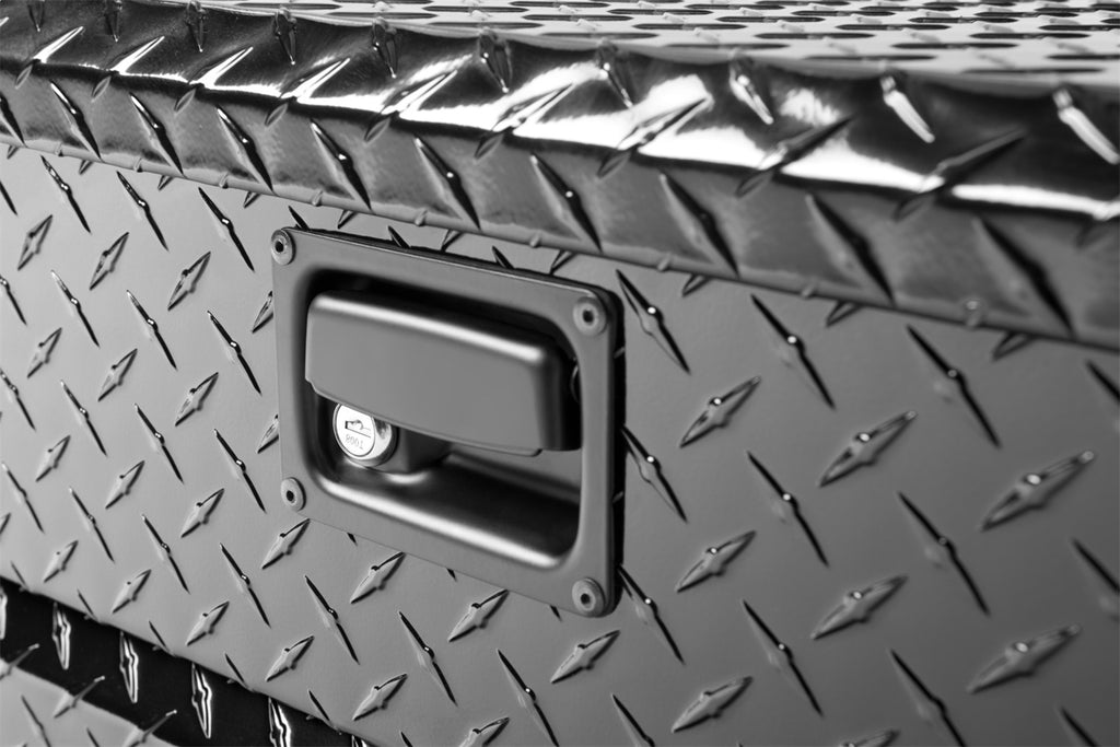 Lund Aluminum HD/28 Cross Box 79305LP
