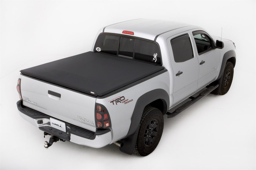 Lund Genesis™ Elite Tri-Fold Tonneau 95885