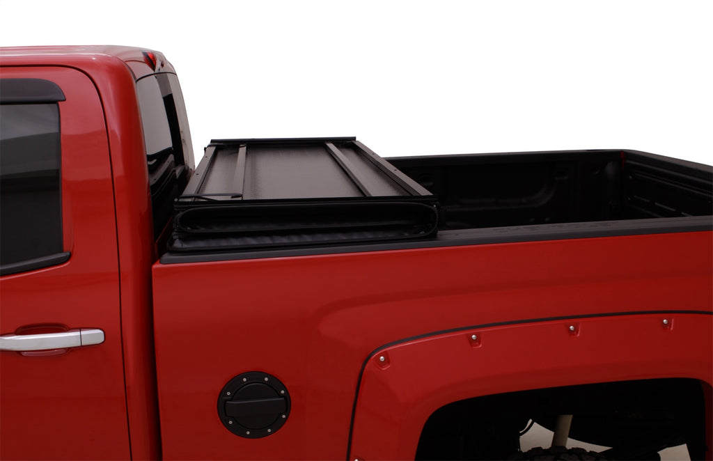 Lund Lund Hard Fold Tonneau 969554