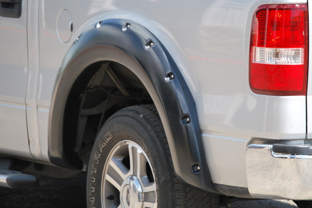Lund Rivet Style Fender Flare Set RX133SB