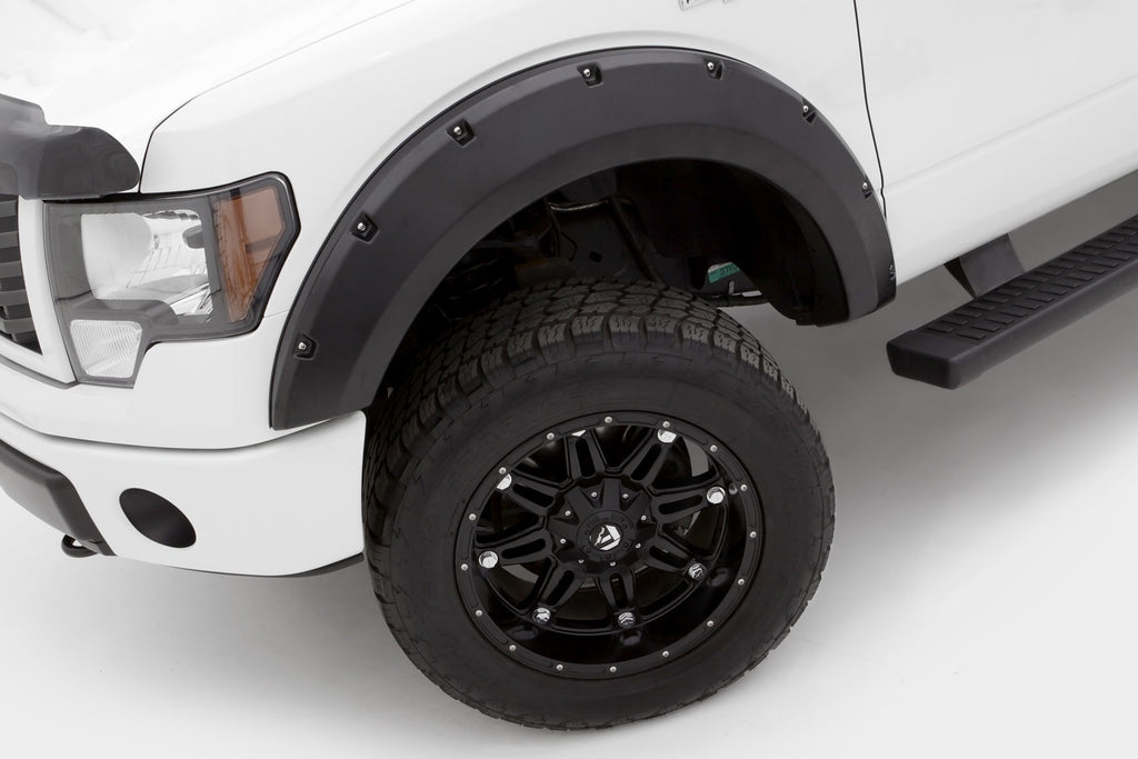 Lund Rivet Style Fender Flare Set RX135SA