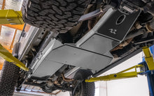 Load image into Gallery viewer, Rugged Ridge Skid Plate 18003.53