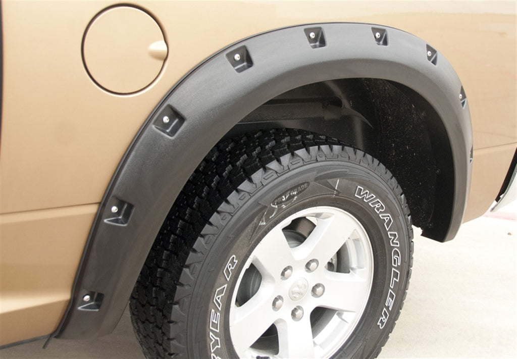 Lund Rivet Style Fender Flare Set RX204S