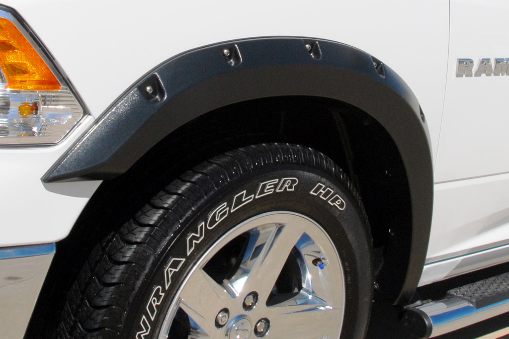 Lund Rivet Style Fender Flare Set RX205S