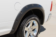 Load image into Gallery viewer, Lund Rivet Style Fender Flare Set RX205SB