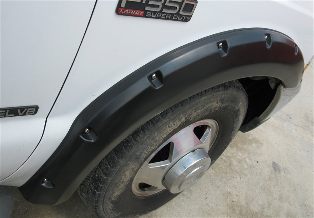 Lund Rivet Style Fender Flare Set RX311S