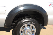 Load image into Gallery viewer, Lund Rivet Style Fender Flare Set RX314T