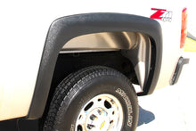 Load image into Gallery viewer, Lund Sport Style Fender Flare Set SX106TB