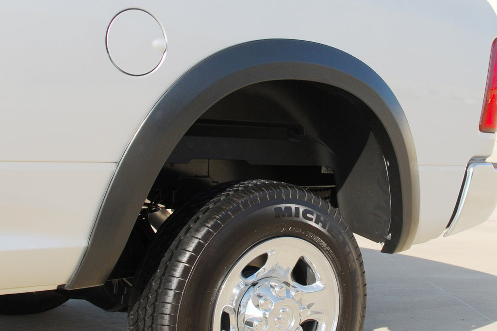 Lund Sport Style Fender Flare Set SX205TB