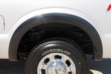 Load image into Gallery viewer, Lund Sport Style Fender Flare Set SX314S