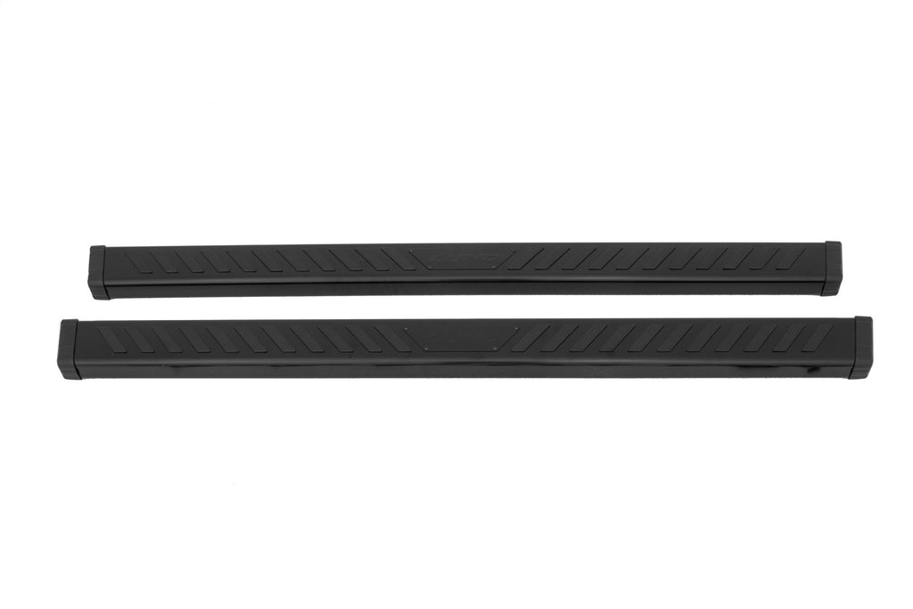 Lund Summit Ridge 2.0 Running Board Kit 28565036