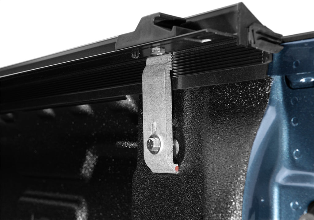 Truxedo Lo Pro-20-23 Silv/Sierra 2500HD/3500HD 6ft.9in. w/or w/out MultiPro TG 573301