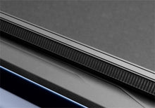 Load image into Gallery viewer, Truxedo TruXport-20-23 Silv/Sierra 2500HD/3500HD 6ft.9in. 273301