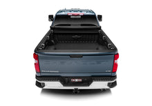 Load image into Gallery viewer, Truxedo TruXport-20-23 Silv/Sierra 2500HD/3500HD 6ft.9in. 273301