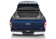 Load image into Gallery viewer, Truxedo TruXport-15-23 F150 5ft.7in. (Includes Lightning) 297701