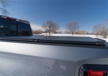 Load image into Gallery viewer, Undercover Triad 05-23 Frontier 5ft TR56011
