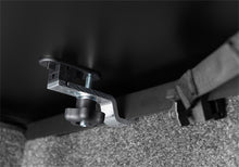 Load image into Gallery viewer, Undercover Triad 04-23 F150 5.5ft TR26029
