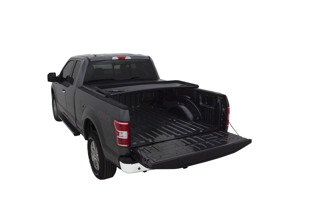 Lund Genesis? Tri-Fold Tonneau 95050