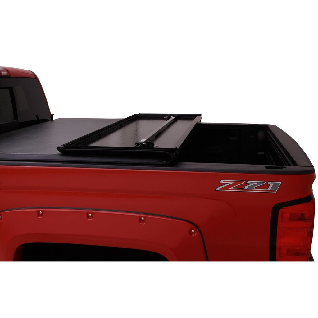 Lund Lund Hard Fold Tonneau 969185