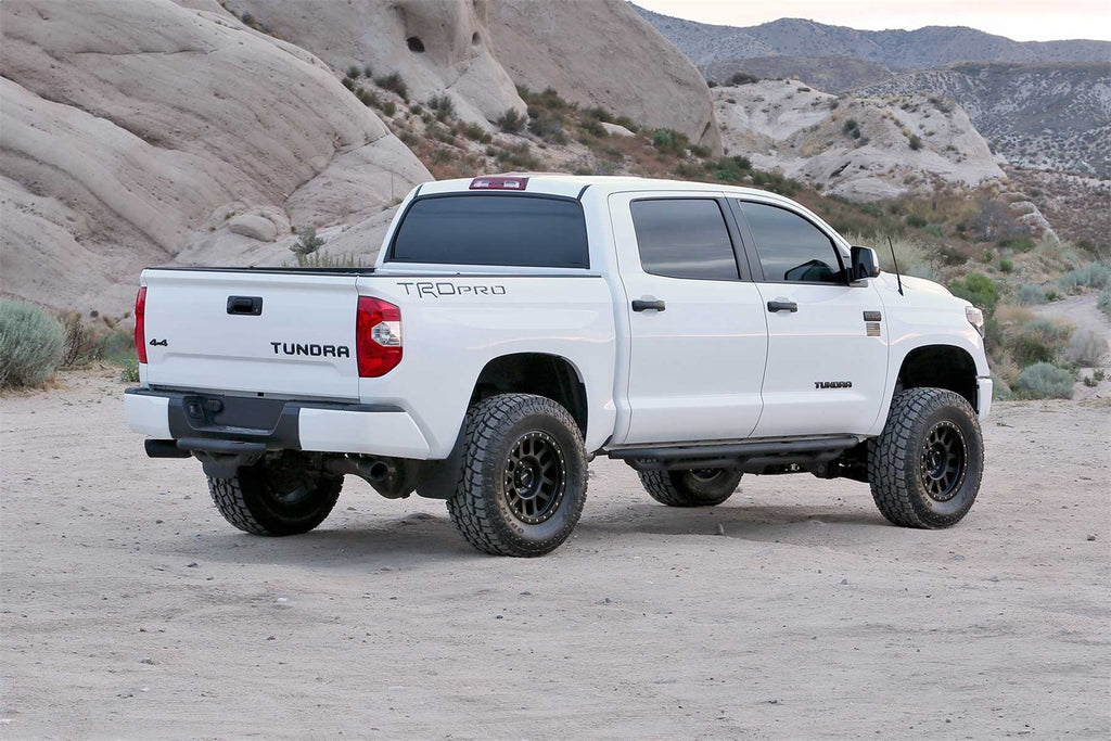 Fabtech Performance Lift System w/Shocks K7077DL
