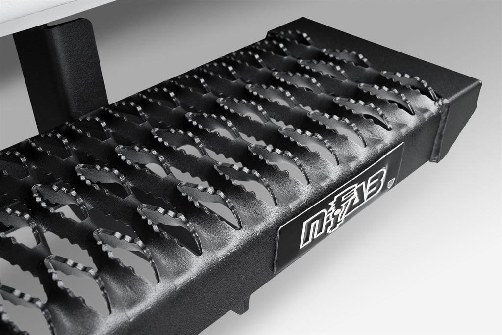 N-Fab Growler-Cab Len-19 (New Body Style)-23 Silv/Sierra 1500/20-23HD Crw-TX Blk GFC19CC-TX